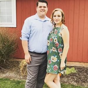 Meet your Posher, Elizabeth